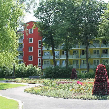 Frechdachs 4*