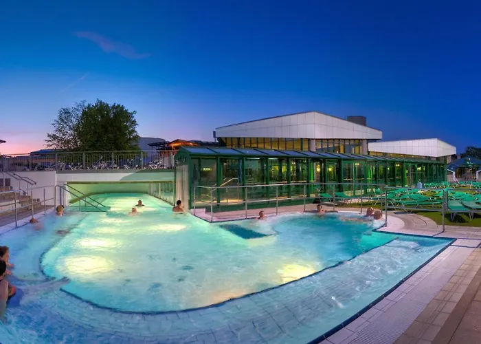 Hotel Frechdachs 4*