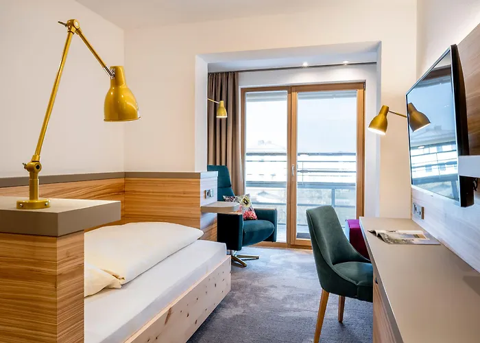 Hotel Frechdachs 4*